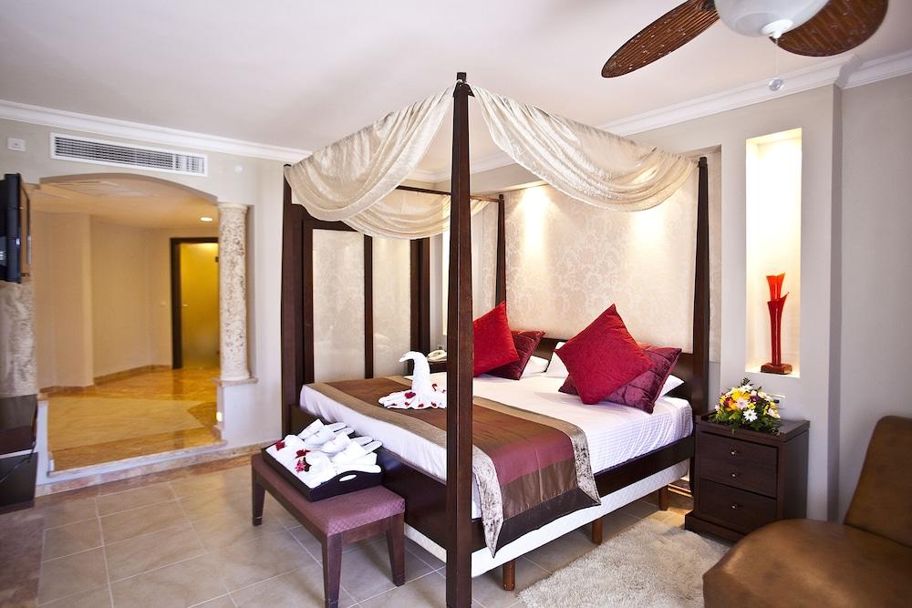 Resort Majestic Elegance (adults Only)